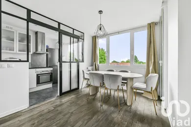 Apartment at Le Raincy (93340)