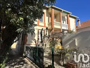 Apartment in Sanary-sur-Mer (83110)