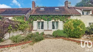 Maison de campagne à Varennes-Changy (45290)