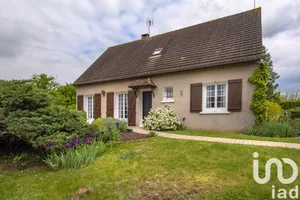 Pavillon à Moret Loing et Orvanne (77250)