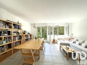 Apartment at Étiolles (91450)