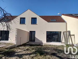 Maison à Coupvray (77700)