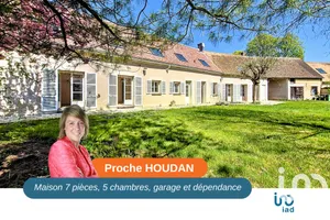 House at Houdan (78550)