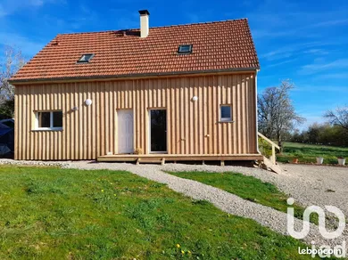 House at Bio (46500)