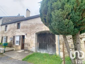 Village house at Arc-en-Barrois (52210)