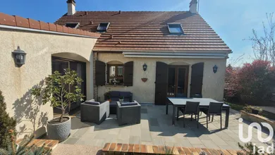 Maison traditionnelle à Guérard (77580)