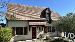 House at Azay-sur-Cher (37270)