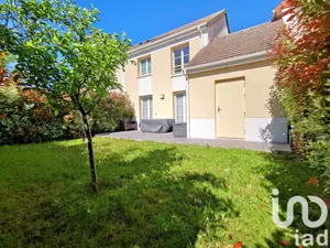 Maison à Villiers-sur-Morin (77580)