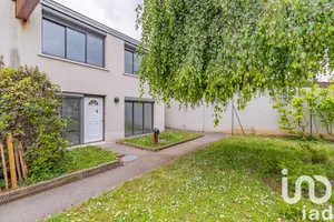Duplex at Argenteuil (95100)