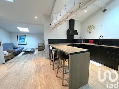 Apartment at Bordeaux (33000)