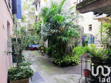 Studio à Nyons (26110)