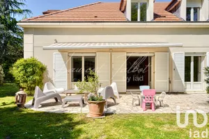 House at Chatou (78400)