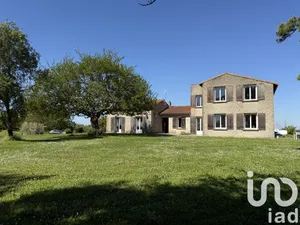 Maison à Saint-Hilaire-la-Palud (79210)