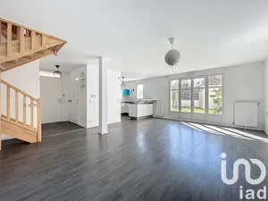 Maison traditionnelle à Saint-Pierre-du-Perray (91280)