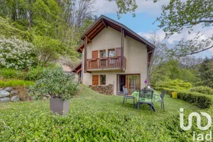 Maison à Laval-en-Belledonne (38190)
