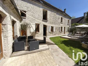 Maison de village à Crépy-en-Valois (60800)