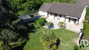 Maison à Véron (89510)