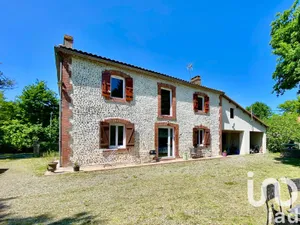 Maison traditionnelle à Aire-sur-l'Adour (40800)