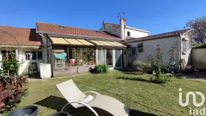 Maison traditionnelle à La Rochelle (17000)