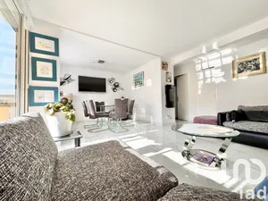 Apartment at Mandelieu-la-Napoule (06210)