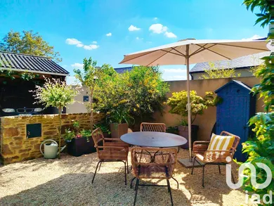 Village house at Saint-Jouan-des-Guérets (35430)