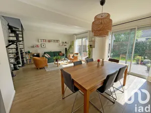 House at Bures-sur-Yvette (91440)