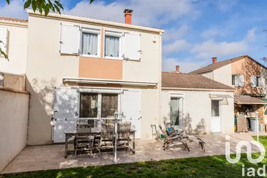 House at Draveil (91210)