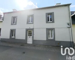 Maison de village à Pleyben (29190)