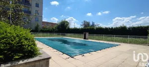 Apartment in Grigny (69520)