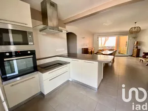 Apartment in Antibes (06160)