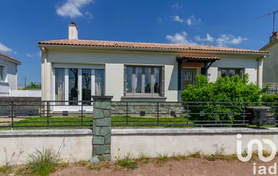 Traditional house at Aizenay (85190)