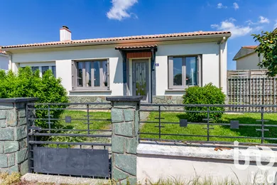 Traditional house in Aizenay (85190)