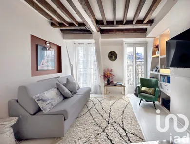Apartment in Paris (75001)