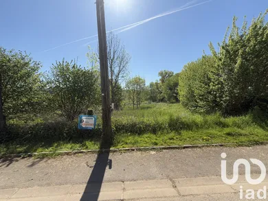 Terrain à bâtir à Guignicourt-sur-Vence (08430)