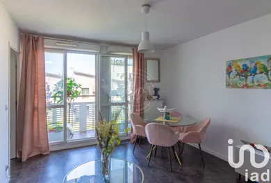 Apartment at Ecquevilly (78920)