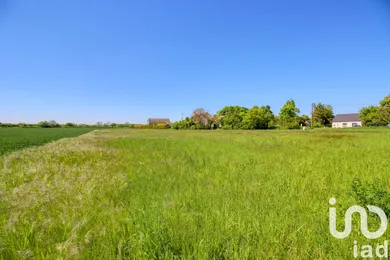 Building plot in Beaumont-du-Gâtinais (77890)