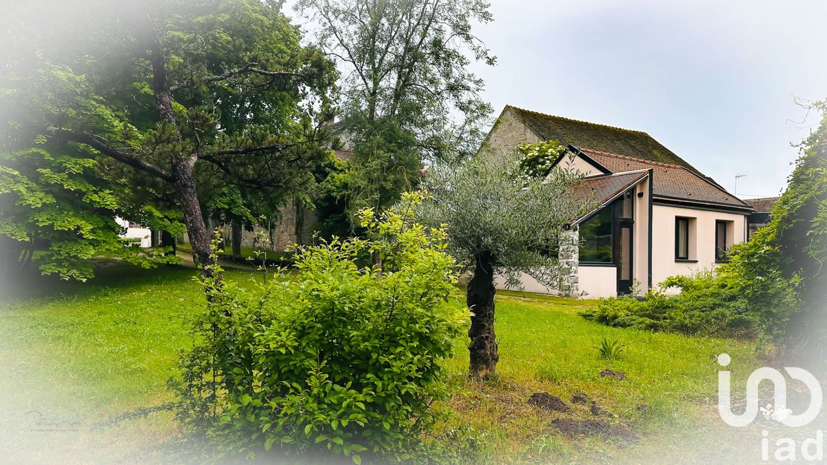 Maison traditionnelle 3 pièces de 51 m² à Saint-Pierre-lès-Nemours (77140)