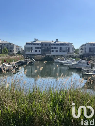 Apartment in L'Isle-Adam (95290)