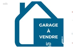 Parking at Roissy-en-Brie (77680)