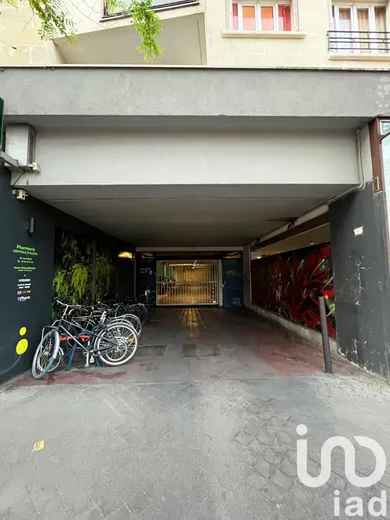 Parking à Paris (75014)
