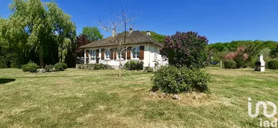 Detached house at Saint-Pierre-en-Auge (14170)