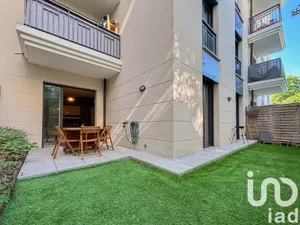 Apartment at La Garenne-Colombes (92250)