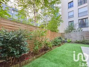 Apartment in La Garenne-Colombes (92250)