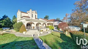 Mansion at Bruniquel (82800)