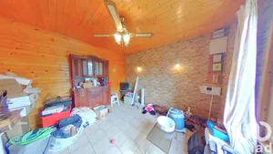Traditional house at Saclas (91690)
