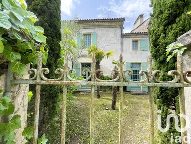 Maison de village à Saint-Seurin-de-Cadourne (33180)