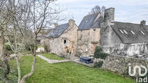 Mansion at Treauville (50340)