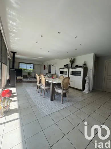 Maison à Saint-Doulchard (18230)