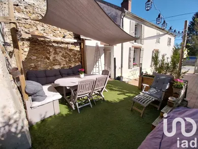 Maison de village à La Trétoire (77510)