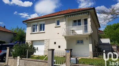 Maison traditionnelle à Saint-Laurent-les-Tours (46400)